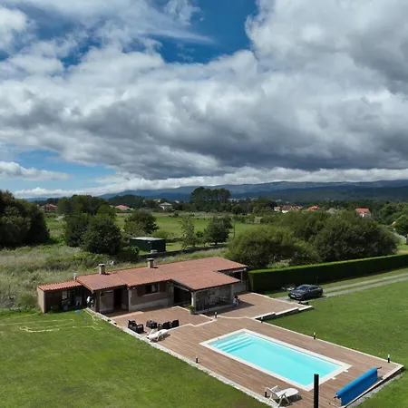 Agro Dos Mourinos Holiday home Asados